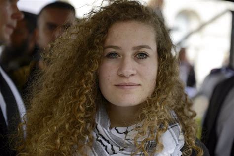 Israel A Ade A Palestinas Entre Ellas Ahed Tamimi A La Lista De