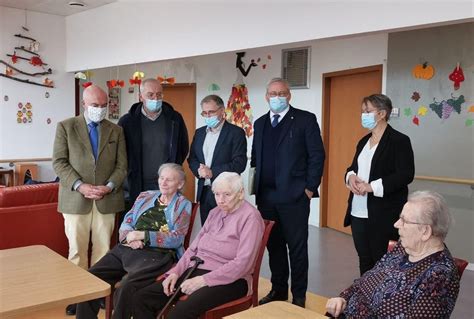 La Maison De Retraite Du Bourgneuf L Honneur Ville De Merdrignac