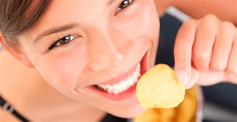 El Sorprendente Origen De Las Patatas Chips Uno De Los Alimentos M S