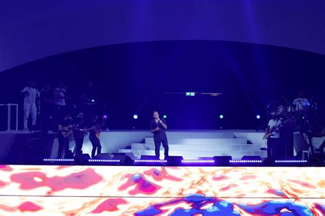 Amr Diab Live At Lusail Super Cup Qvision