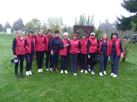 El Equipo De Zuia Ganador Del Triangular Femenino De Lava Zuia Golf