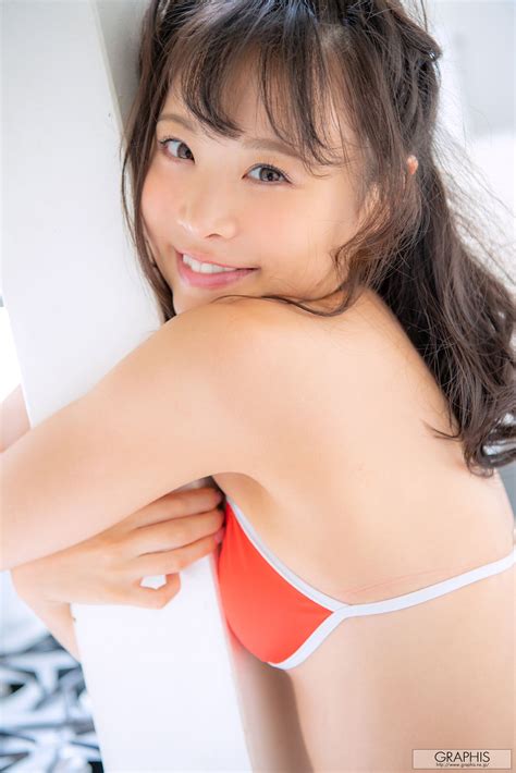 Graphis First Gravure No Hiyori Yoshioka