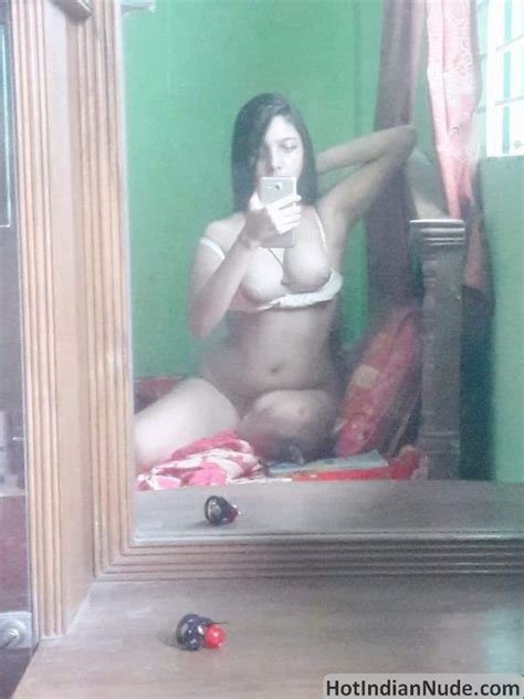 Desi Nangi Bhabhi Ki Chut Photos Ekdum Mast Hot Indian Nude