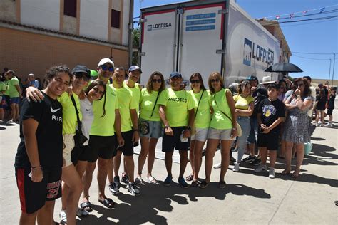 San Crist Bal De La Cuesta Reparte Raciones Solidarias De Paella