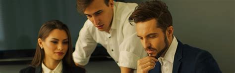 Experts – Law Academy