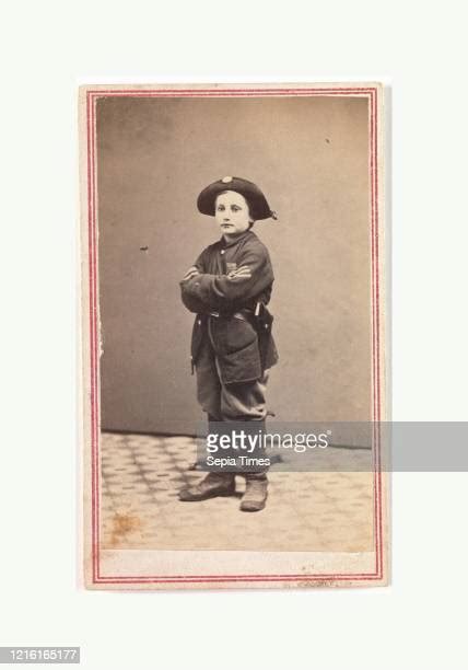 Civil War Drummer Boy Photos And Premium High Res Pictures Getty Images