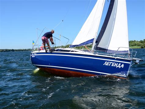 Aquatic 25T - Aquatic Yachts