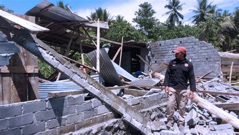 Gempa Magnitudo Sr Guncang Halmahera Utara Ratusan Rumah Warga