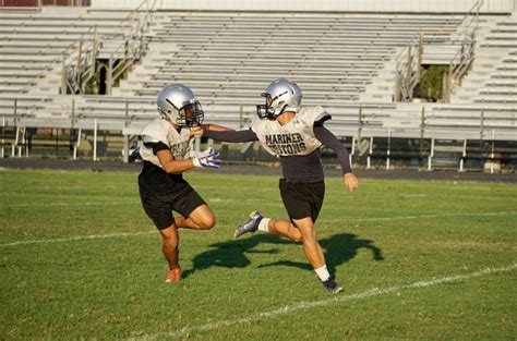 Photos of Mariner high school football practice