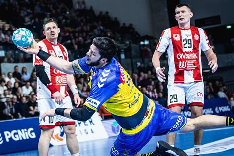 Pgnig Superliga Niedziela Wiosna I Mecz Pi Karzy R Cznych Industria