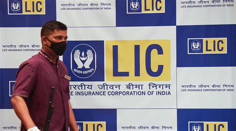 Lic Ipo News Life Insurance Corporation Of India Lic Ipo Opens Today Gmp Valuation Review