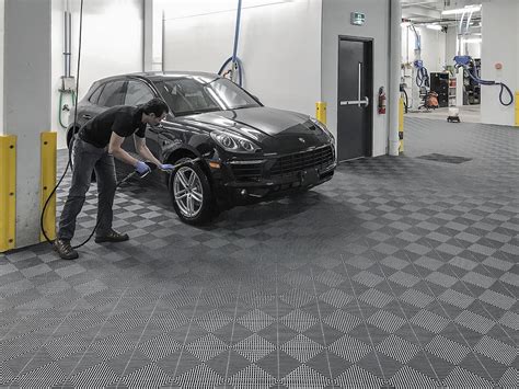 Tiling Garage Floor Interlocking Pvc Floor Tiles