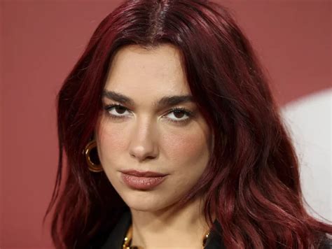 Dua Lipa Com Single Sem Divulgação E Não Ao Coachella Como Será O