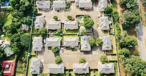 Townhousecomplexcluster For Sale In Greendale North Harare