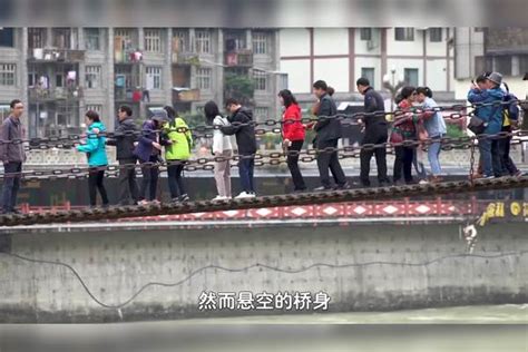 13根铁链重达40吨，300年前的泸定桥是如何建造的？佩服古人智慧