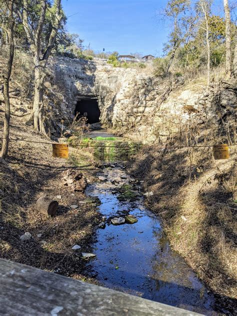 Old Tunnel State Park - Texas Wanderers