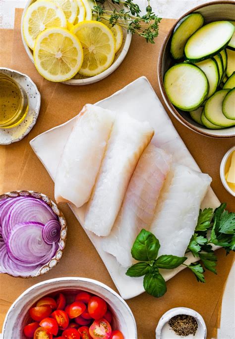 Fish En Papillote Recipe Cod Baked In Parchment Cucinabyelena