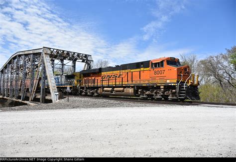 BNSF 8007 Eastbound Grain Train