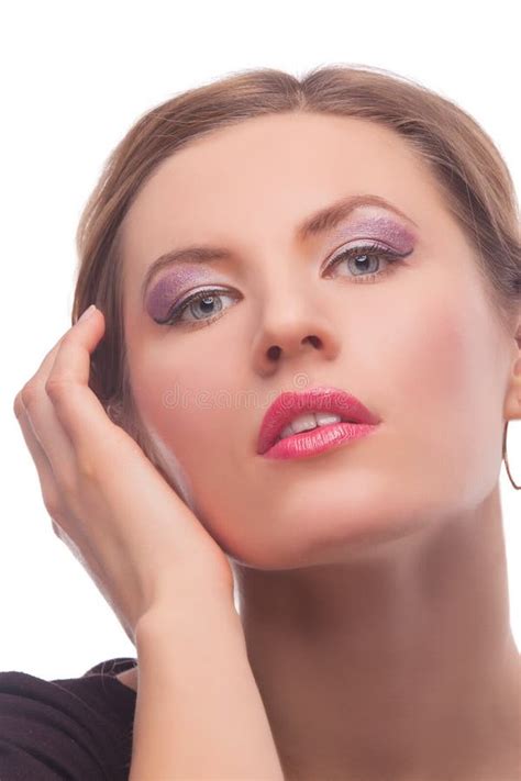 Fille Blonde Sensuelle Avec Le Renivellement De Type De Mode Photo Stock Image Du Effectuez