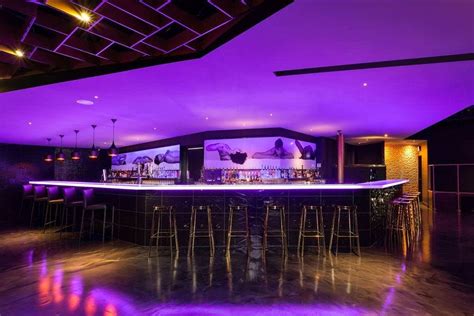 Vancouver Night Clubs, Dance Clubs: 10Best Reviews