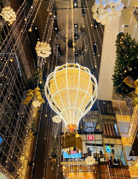 Christmas Decorations in NYC-Where to Find the Most Magical Spots ...