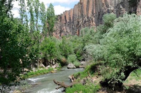 Explora Los Paisajes Surrealistas De Capadocia El Lugar Tur Stico Que