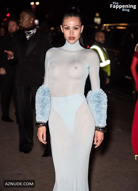 AMELIA HAMLIN Nude AZNude