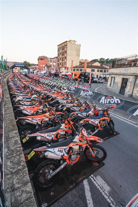 Galleria Fotografica Foto Gallery Cairo Montenotte Trofeo Enduro Ktm