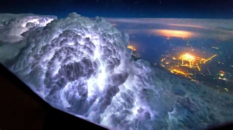 Pilot Captures Stunning Images of Weather from Cockpit (PHOTOS) | The ...