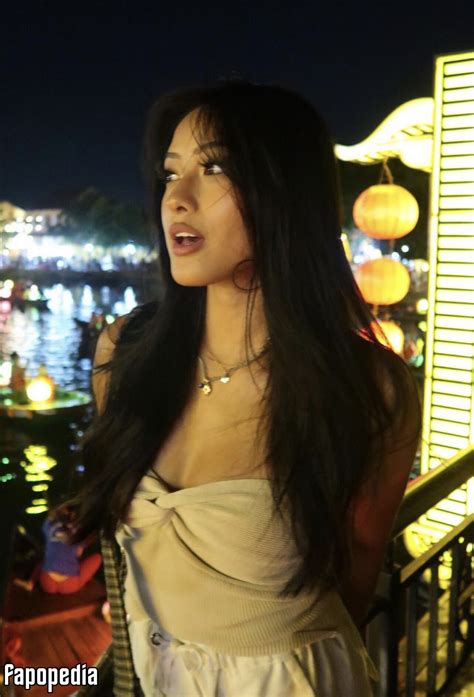 Gabby Hua Nude Leaks Photo Fapopedia