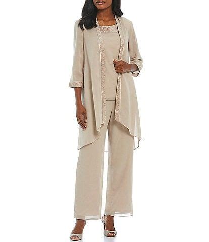 Le Bos Round Neck Sleeve Embroidered Sequin Trim Piece Pant Set