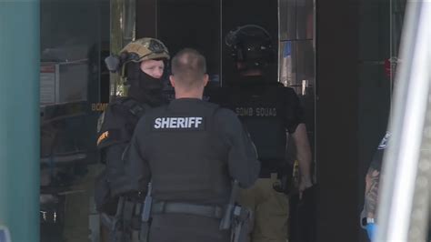 Swat Sniper Kills Knife Wielding Suspect During Hostage Situation Inside Florida Bank