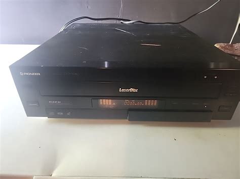 Pioneer Cd Cdv Ld Laserdisc Player Model Cld Made In Japan