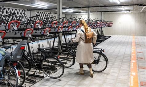 Fietsparkeren Bij Treinstations Provincie Zuid Holland