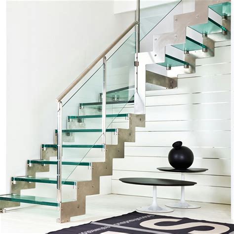 Residential Zig Zag Glass Staircase Glass Handrail L Shaped Stairs