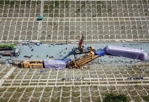 High Speed Train Project Suspended After Deadly Accident Companies