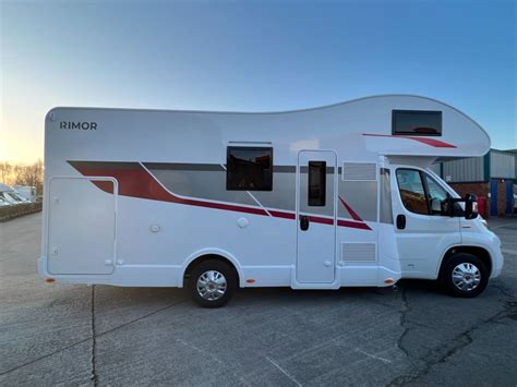 Motorhome To Hire Rimor Seal 5 6 Belts 6 Berth From 174 00 P D