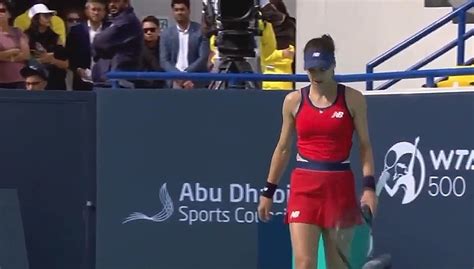 Sorana Cîrstea s a calificat în optimi la Abu Dhabi după prima