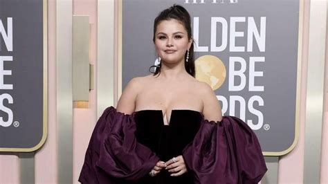 Selena Gomez Shuts Down Body Shamers Reveals Reason Behind Weight Gain