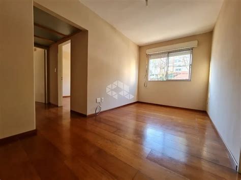 Apartamento na Rua Orfanotrófio Santa Tereza em Porto Alegre por R