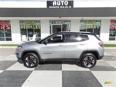 Billet Silver Metallic Jeep Compass Trailhawk X Photo