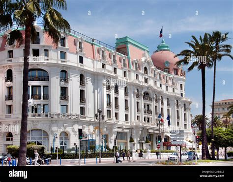 Hotel negresco promenade des anglais hi-res stock photography and images - Alamy