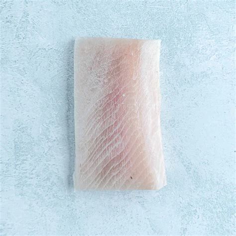 Sashimi Grade Yellowtail Kingfish Belly Strip | eBoltEurope.com