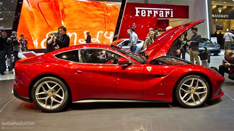 Geneva 2012 Ferrari F12 Berlinetta [live Photos] Autoevolution