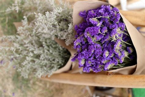 Statice flower bouquet, soft focus. — Stock Photo © enrouteksm #82045966