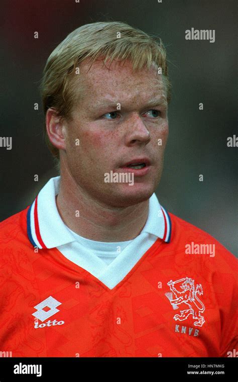 Ronald Koeman Of Holland Hi Res Stock Photography And Images Alamy