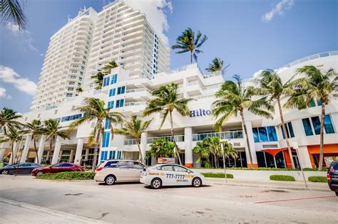 King Jr Suite Ocean View at Hilton Fort Lauderdale Beach Resort ...