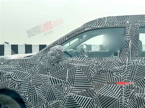 New Honda Compact Suv Testing Continues Interiors Spied