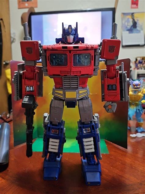 Hasbro E1147 Transformers Generations Power Of The Primes Optimus Prime