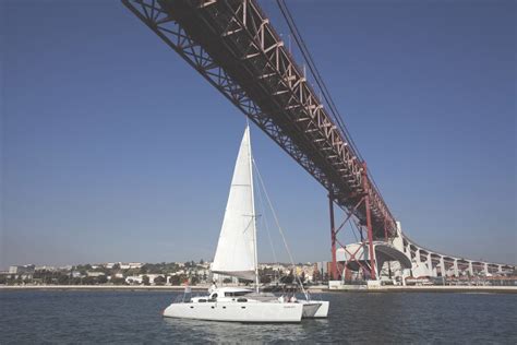 Lisbon Hour Private Sailing Tour